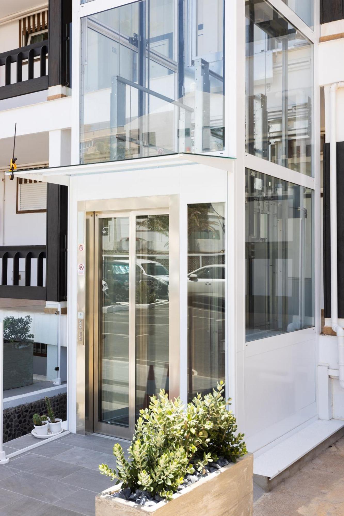 Ancla Views Free Wifi Apartment กาเยาซัลวาเค ภายนอก รูปภาพ