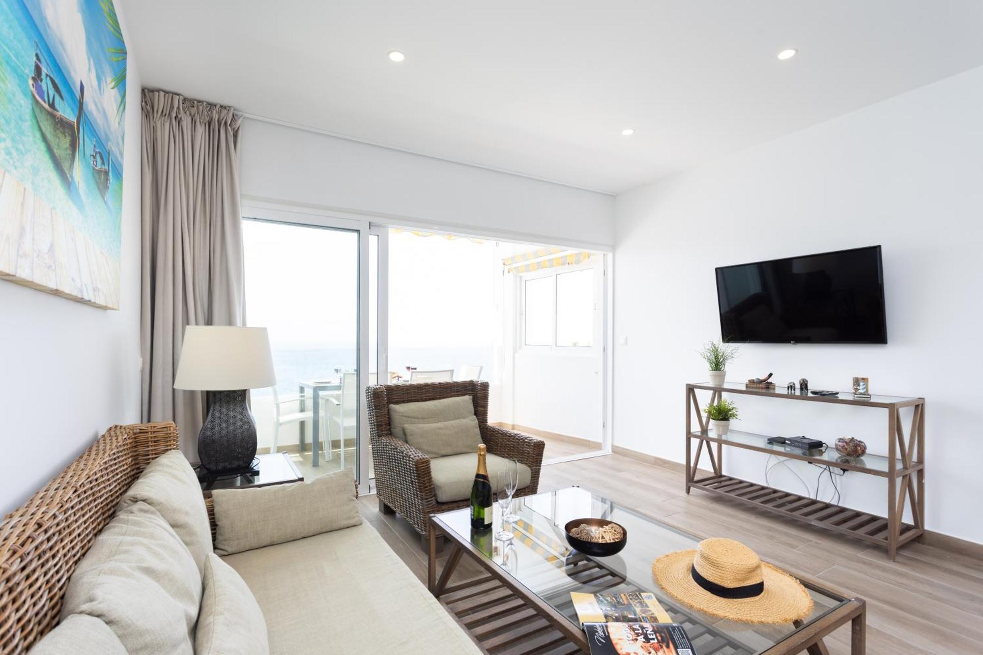 Ancla Views Free Wifi Apartment กาเยาซัลวาเค ภายนอก รูปภาพ