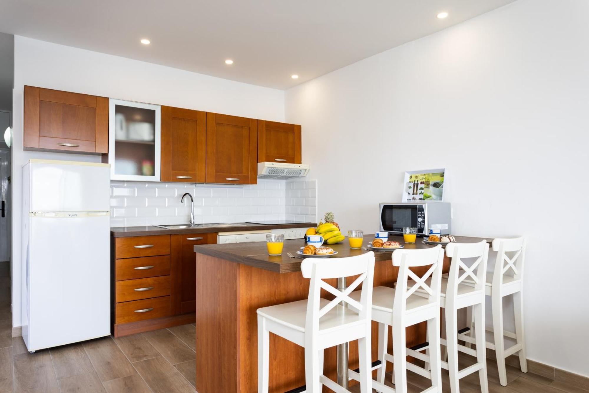 Ancla Views Free Wifi Apartment กาเยาซัลวาเค ภายนอก รูปภาพ